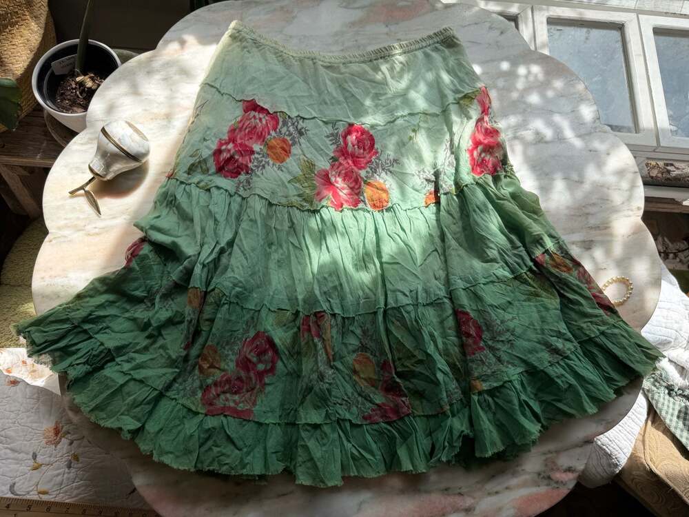 Derek Heart Green Floral Tiered Gauze Skirt M